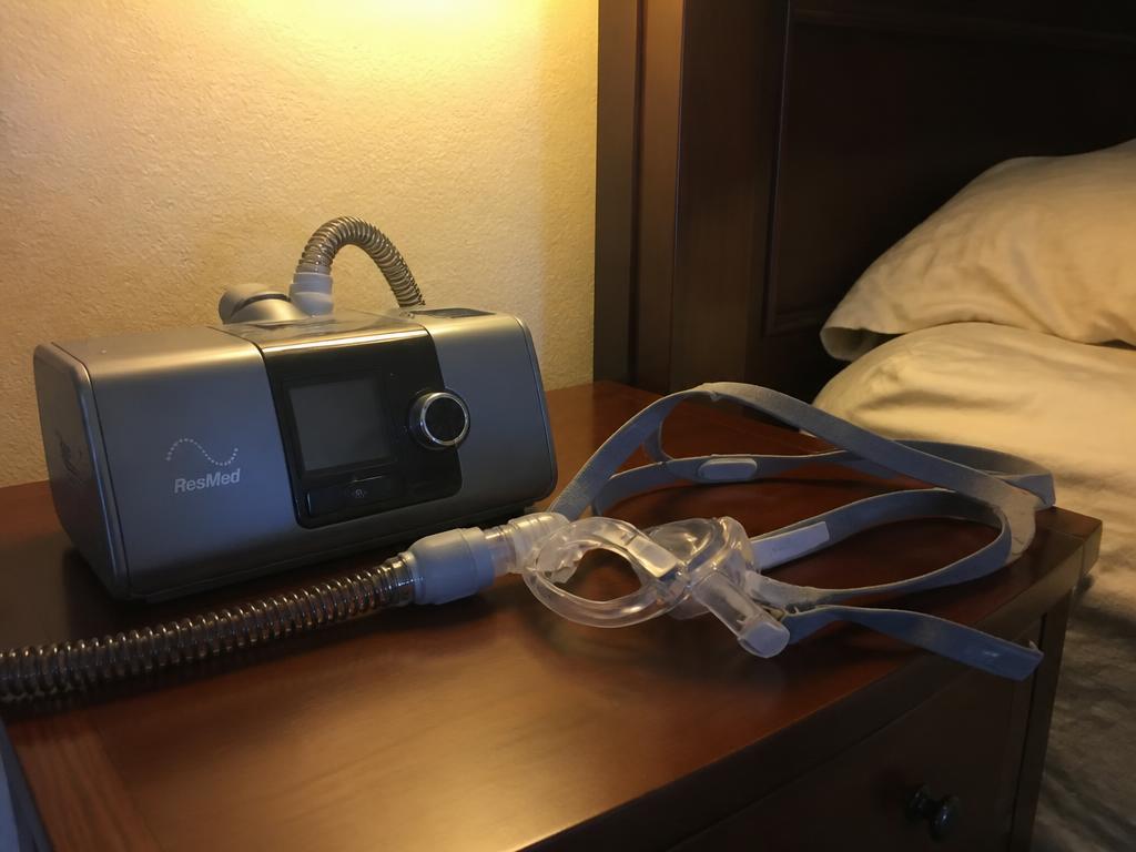 CPAP Machine (ResMed, Philips, CONTECT) – BiPAP & CPAP Machines available at Khattri Surgicals, Kanpur
