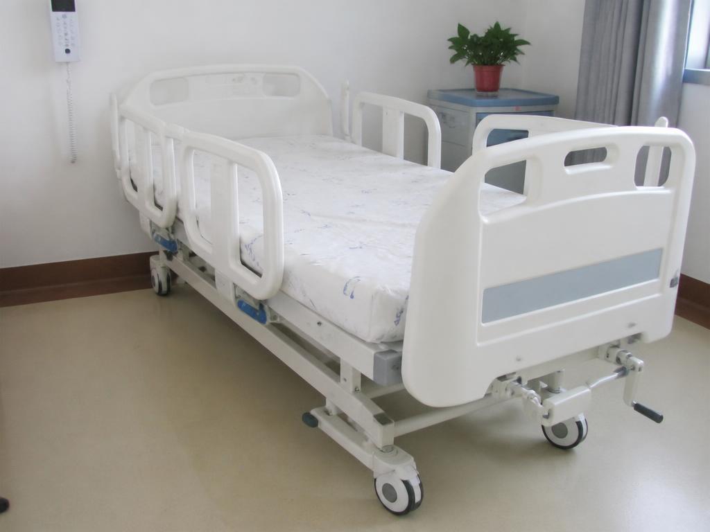 ABS Panel Bed – Hospital Beds available at Khattri Surgicals, Kanpur